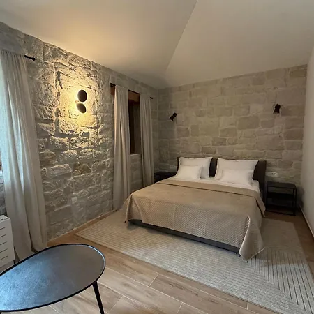 Casa Verona Βίλα Verunić