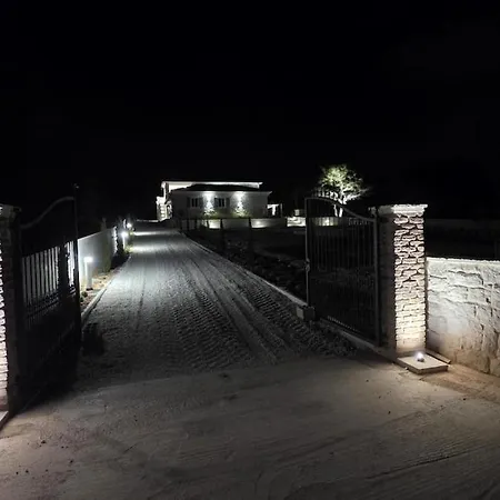 Casa Verona Βίλα
