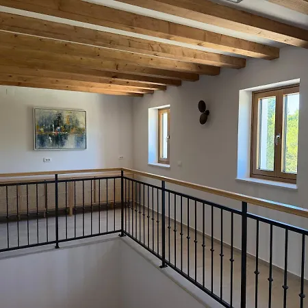 Casa Verona Βίλα Verunić