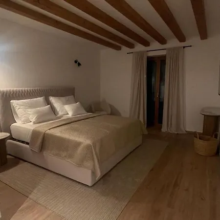 Casa Verona * Verunić